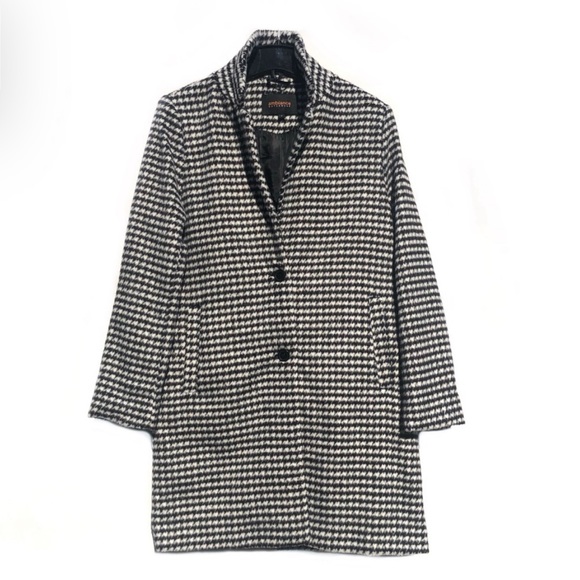 Houndstooth Check Overcoat - Picture 15 of 15